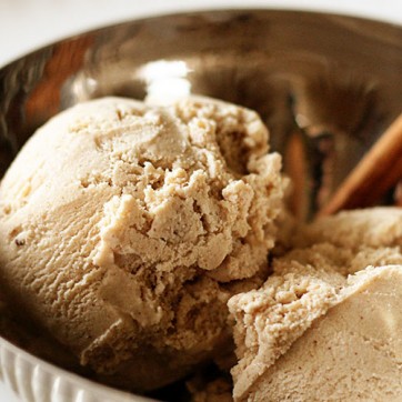 Cinnamon Ice Cream