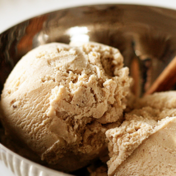 Cinnamon Ice Cream